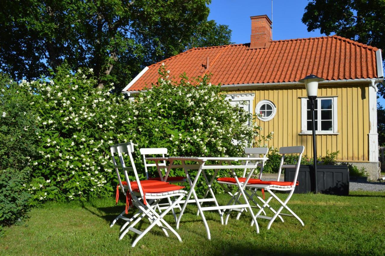 Malmgardens Vandrarhem B&B Strängnäs Exteriér fotografie